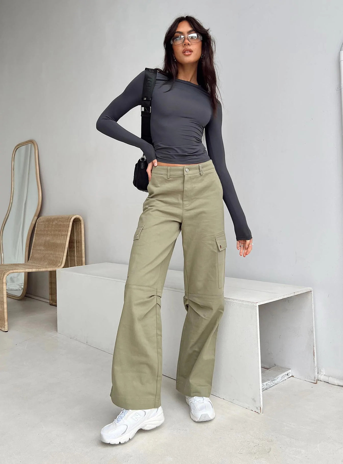 Women's Soft Fitted Long Sleeve Crew Neck Basic Tee