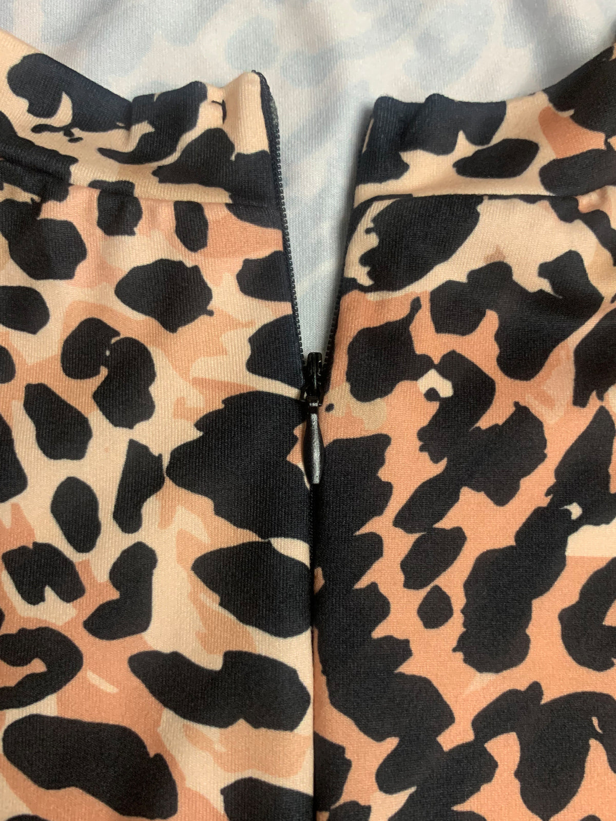 Women's Leopard Zip Front Bodysuit Long Sleeve Thumb Hole