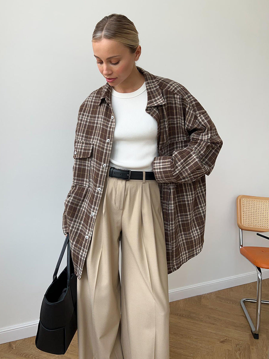 Women's Oversized Plaid Button Down Shirt with Pockets