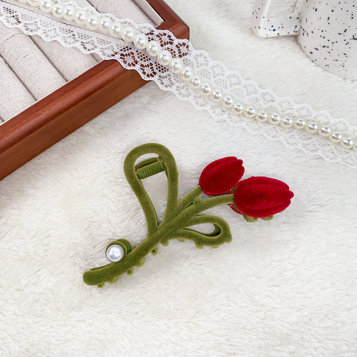 Velvet Tulip Claw Clips Pearl Hair Barrettes