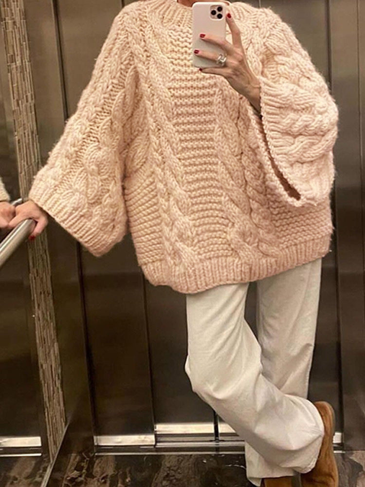 Women's Oversized Chunky Cable Knit Crew Neck Sweater