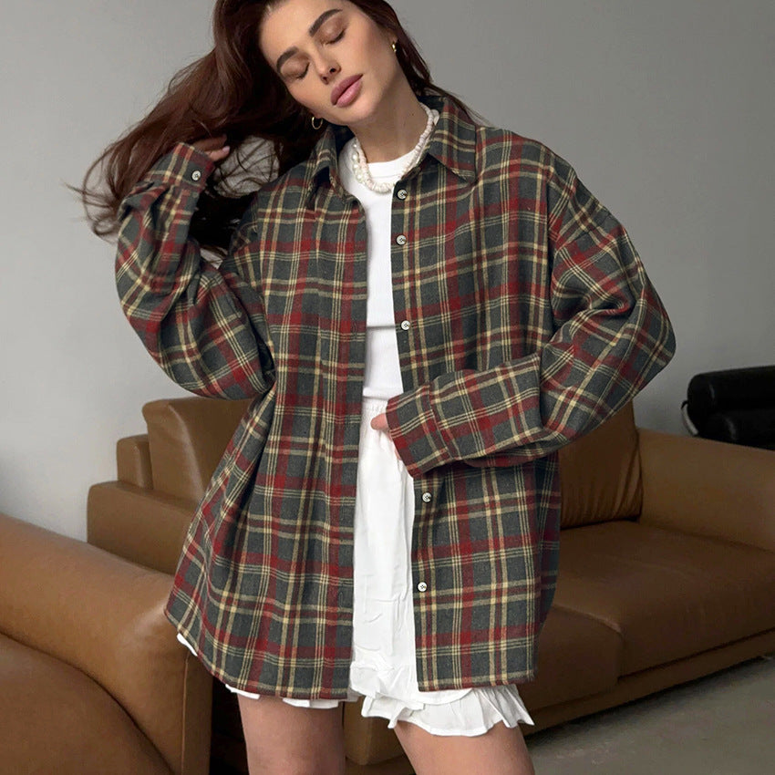 Women's Oversized Vintage Plaid Button Down Shirt
