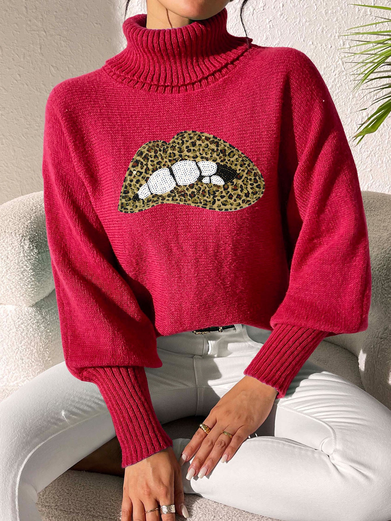 Ladies Bottom Shirt Sequin Embroidered Lip Turtleneck