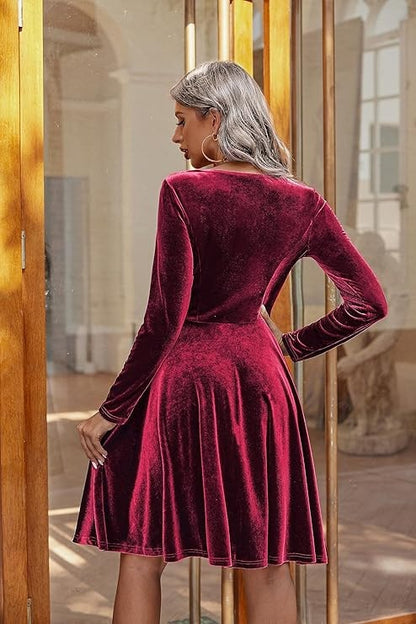 Women's Velvet Fit and Flare Long Sleeve Mini Dress