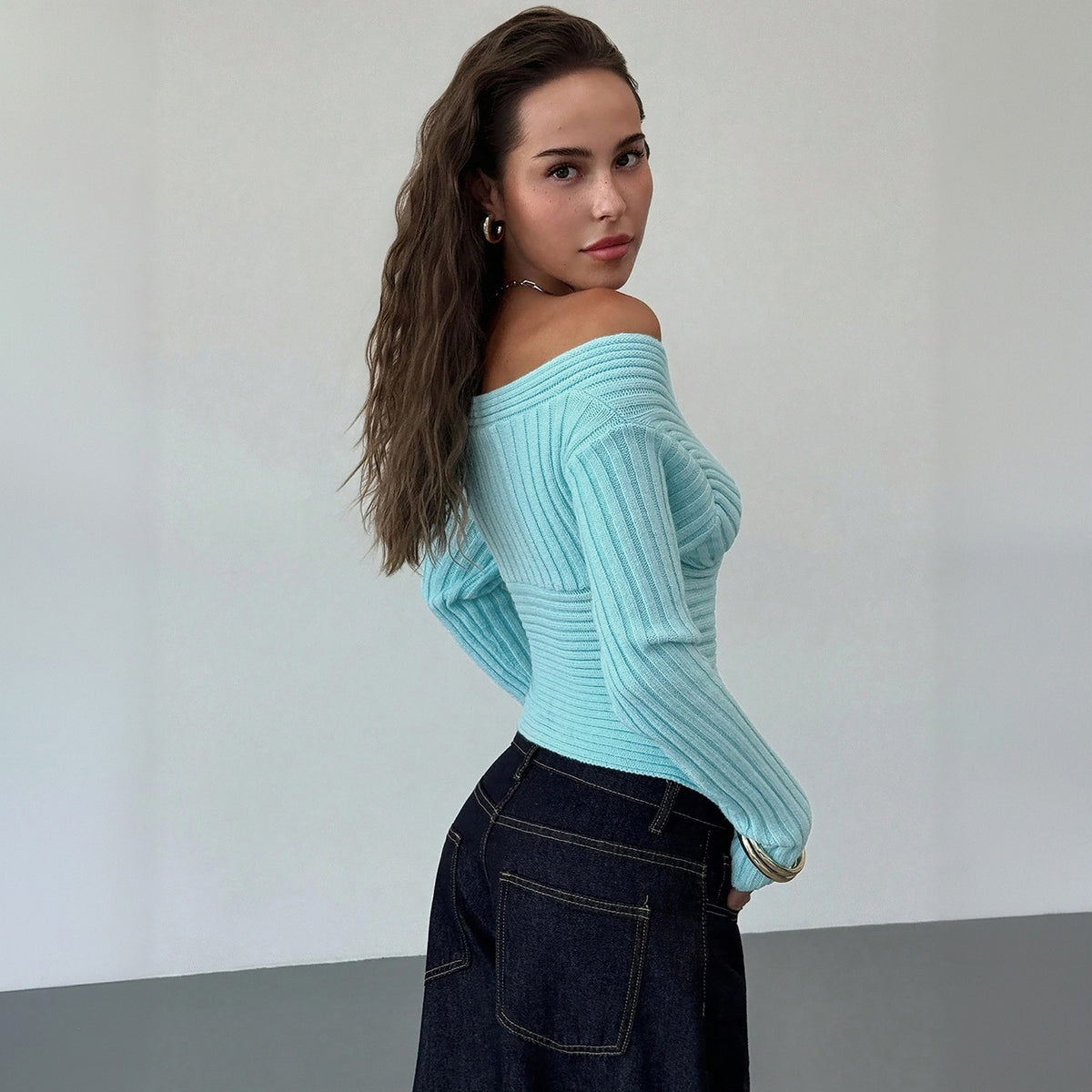 Women's Sexy Ribbed V Neck Long Sleeve Crop Top Slim Fit