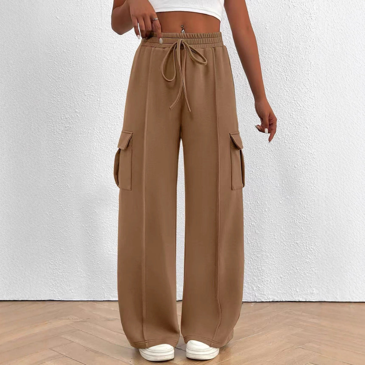 Women's Wide Leg Cargo Sweatpants with Pockets