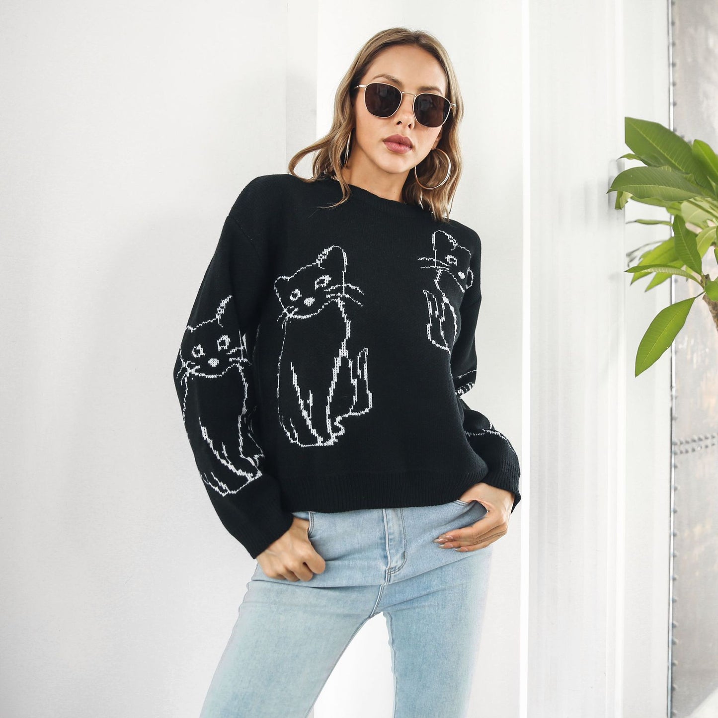Women's Oversized Cat Graphic Sweater Crewneck Pullover