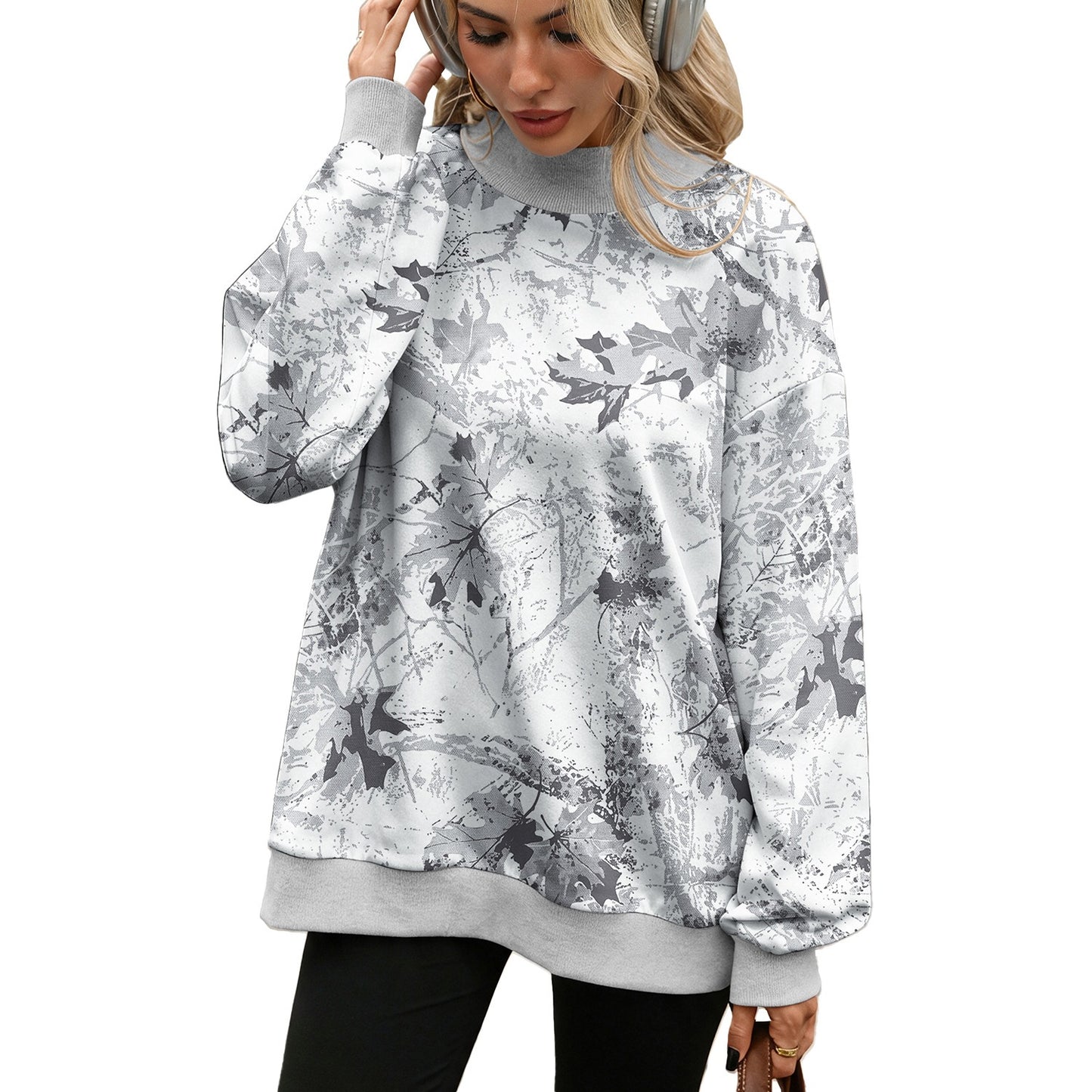 Women's Oversized Printed Mock Neck Sweatshirt Long Sleeve