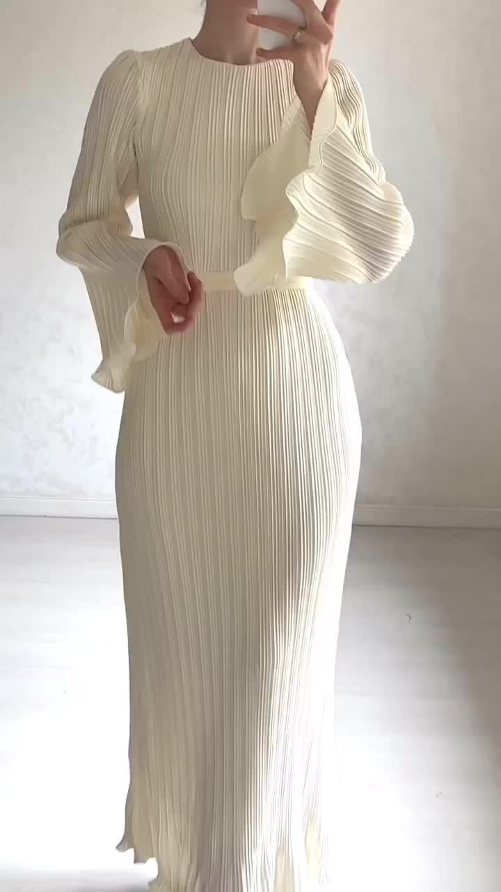 Pleated Bell Sleeve Maxi Dress Elegant Solid Flowy Mesh