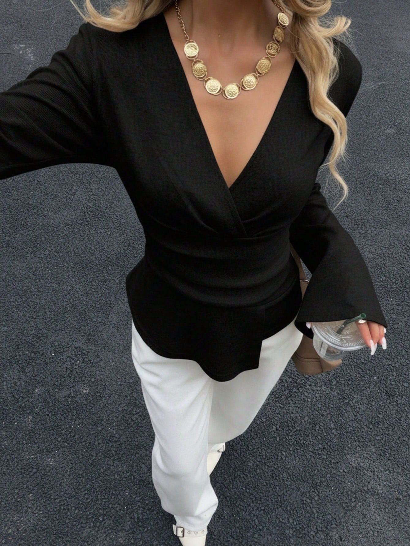 V Neck Flare Sleeve Slim Fit Y2K Long Sleeve Top