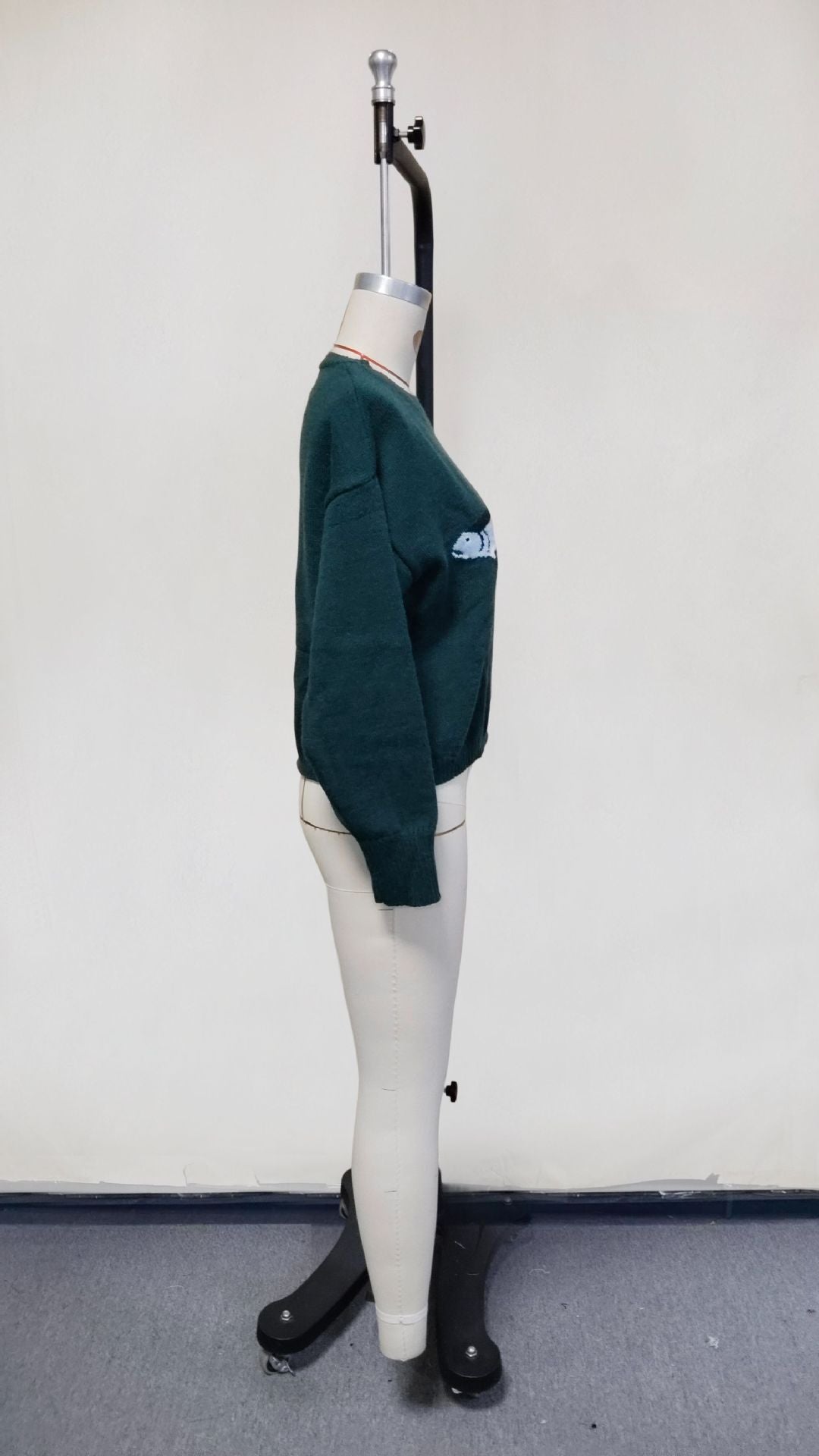 Women's Vintage Oversized Crewneck Graphic Knit Sweater
