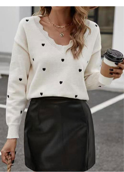 Cute Heart V-Neck Sweater Scalloped Oversized Knit Pullover