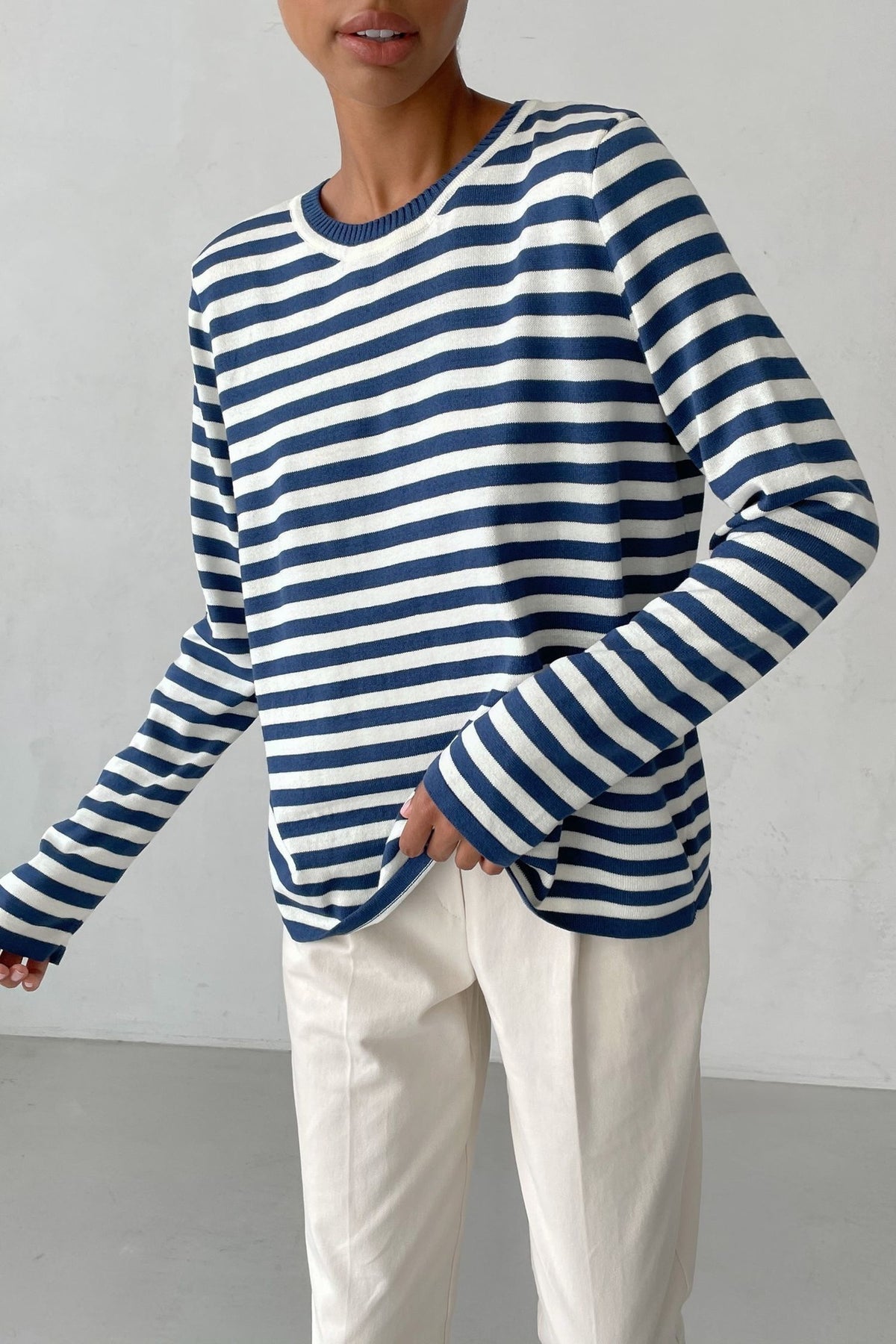 Women's Striped Crew Neck Knit Pullover Sweater