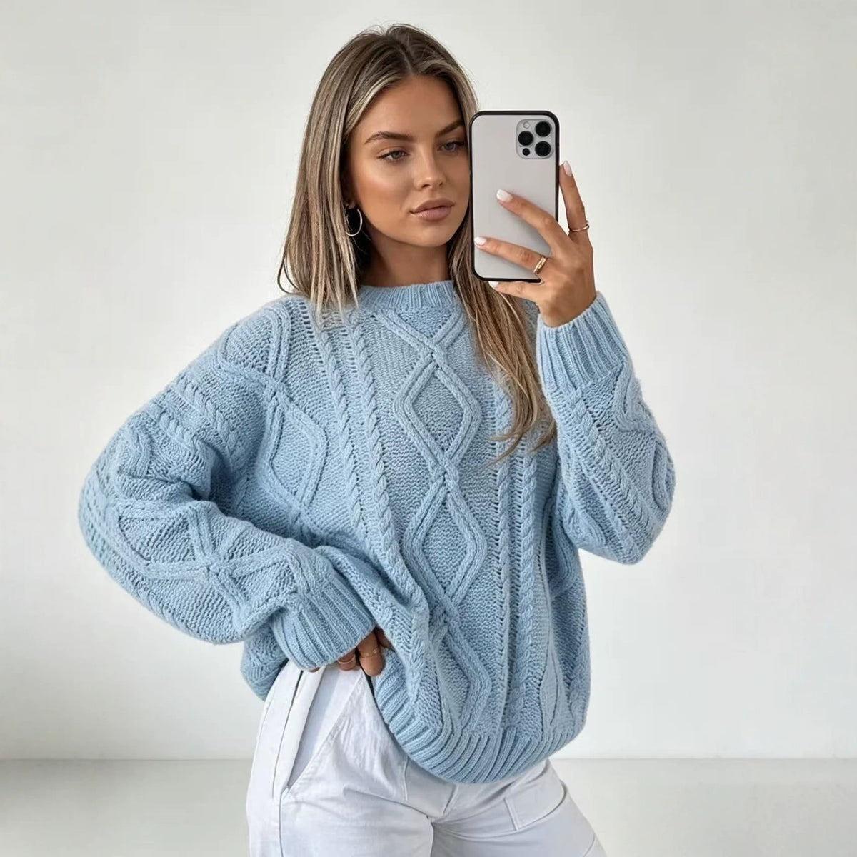 Womens Oversized Cable Knit Crew Neck Pullover Sweater