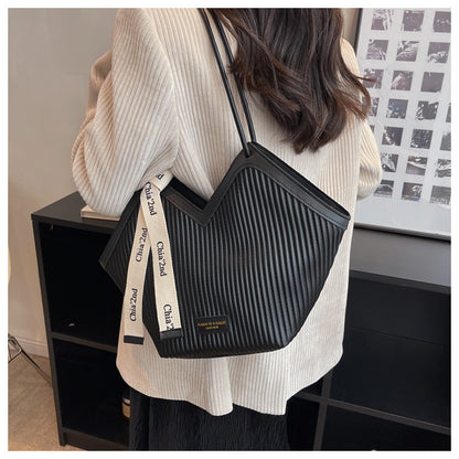 Love Heart Tote Bag for Women's Fashion Shoulder Bag