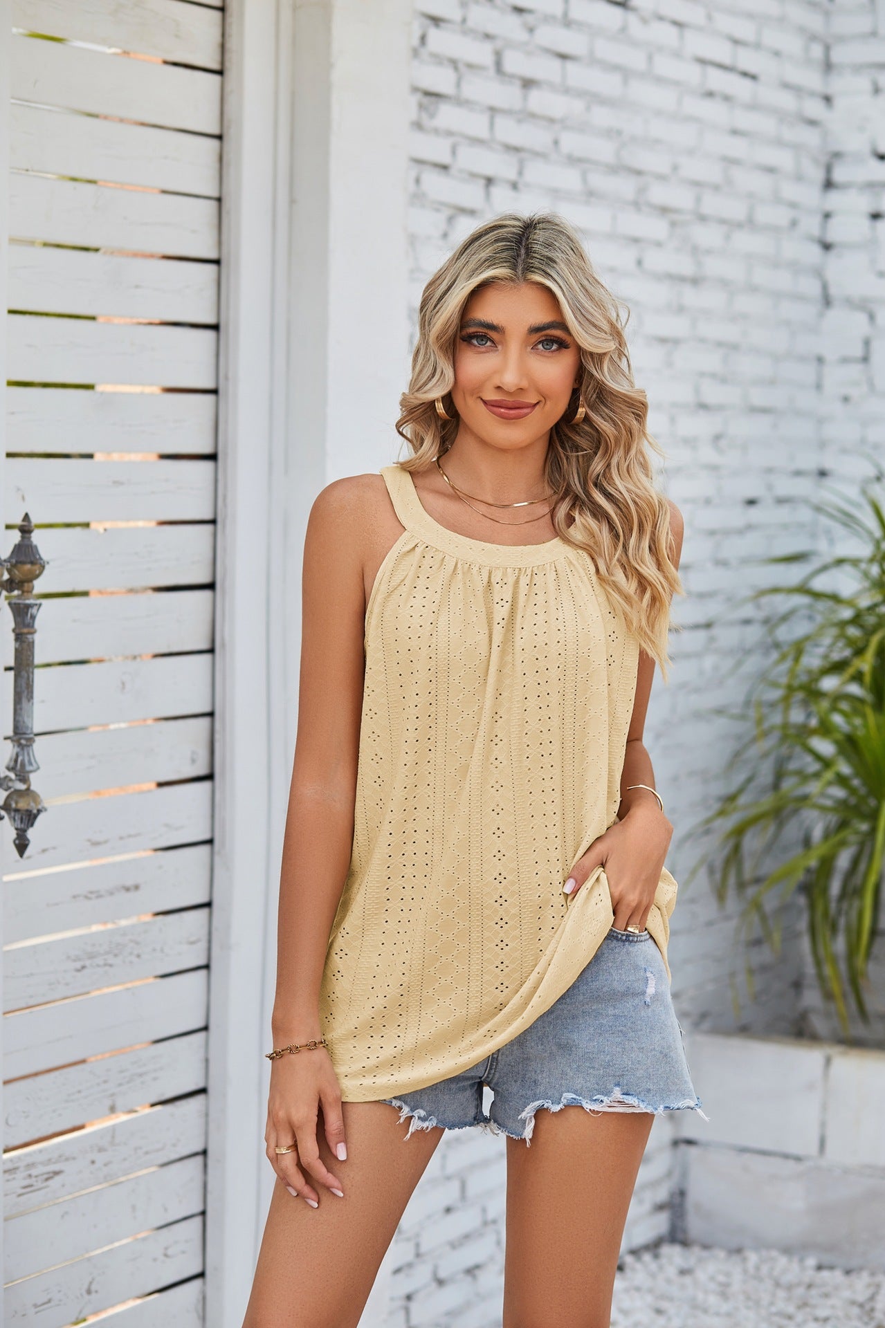 Loose Fit Round Neck Pleated Sleeveless Vest T-Shirt