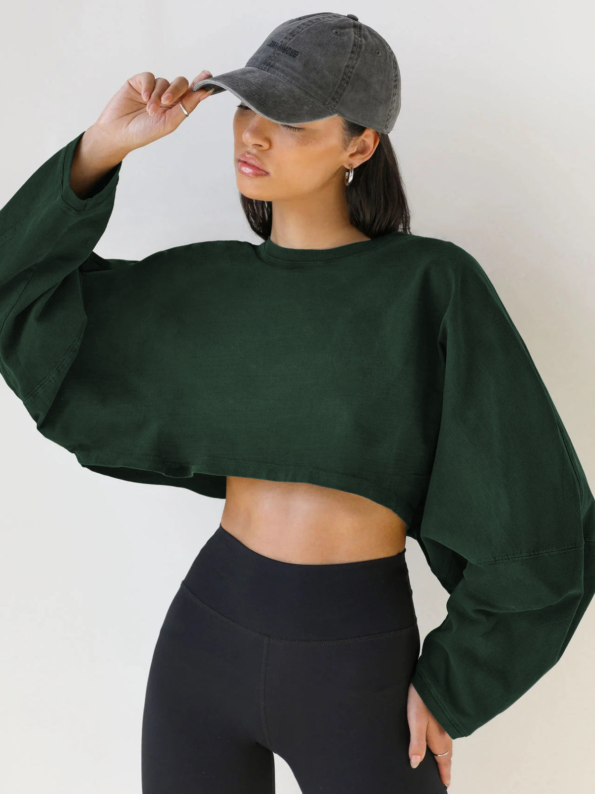Women's Long Sleeve Oversized Cropped Crew Neck Sweatshirt