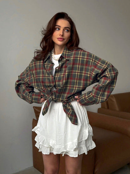 Women's Oversized Vintage Plaid Button Down Shirt