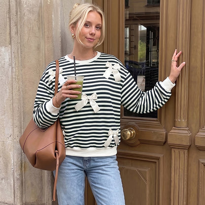 Striped Bow Sweatshirt Crew Neck Oversized Pullover