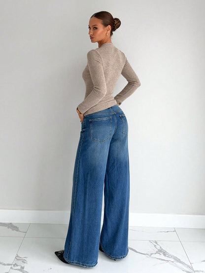 Ribbed Knit Metal Buckle Ruched Slim Fit Long Sleeve Top