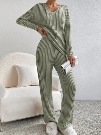 Women's Ribbed Knit V-Neck Two-Piece Lounge Set