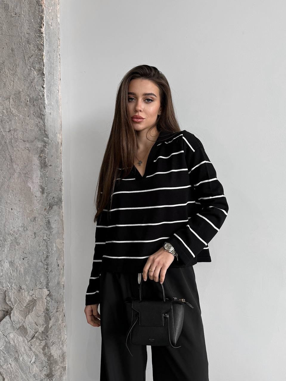 Women's Oversized Striped V-Neck Knit Sweater