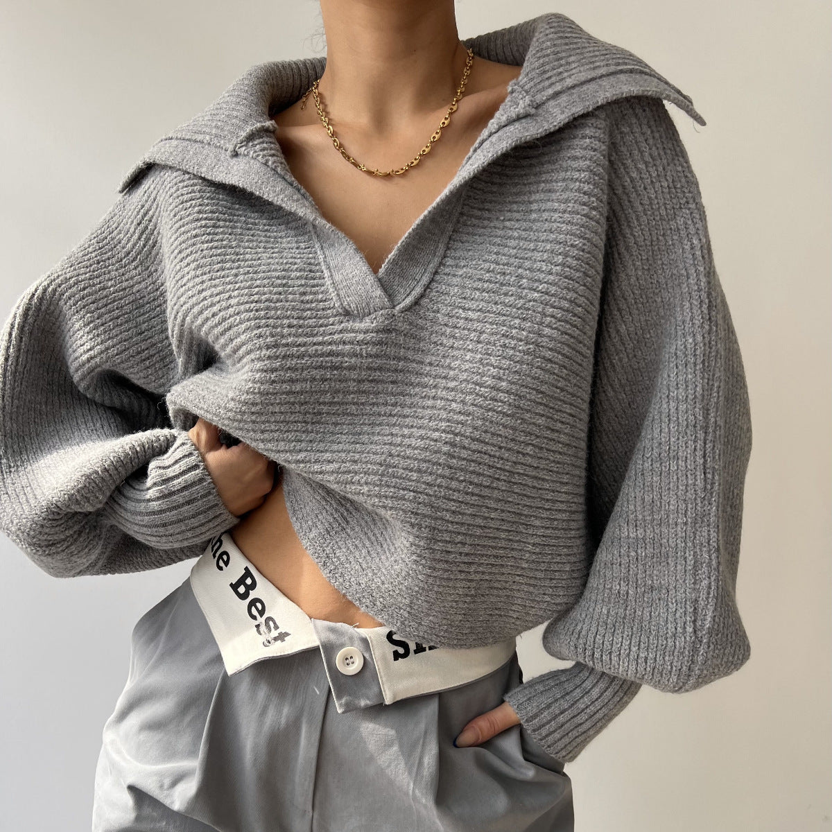 Womens Collared V Neck Ribbed Knit Sweater