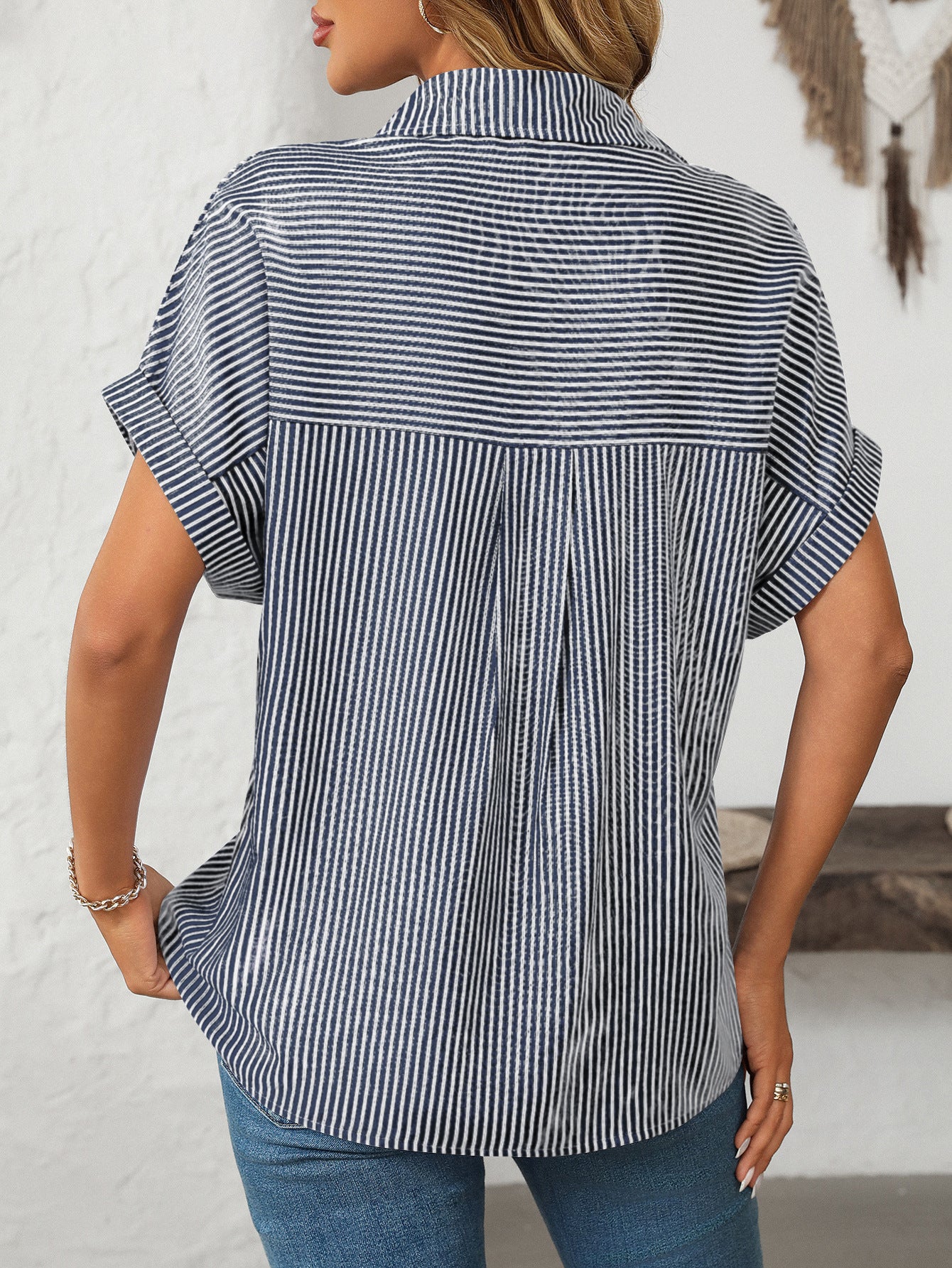 Loose Striped Short-Sleeve Shirt