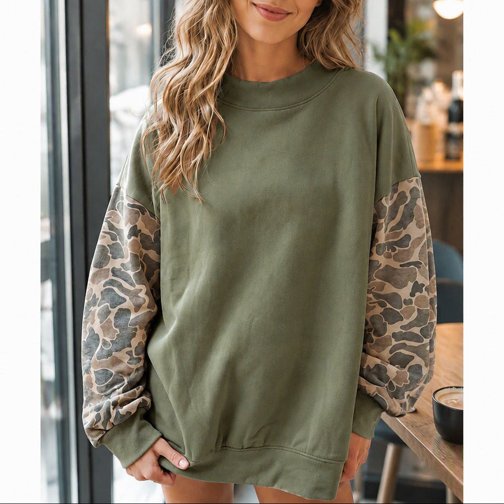 Oversized Camo Sleeve Fleece Mock Neck Sweatshirt