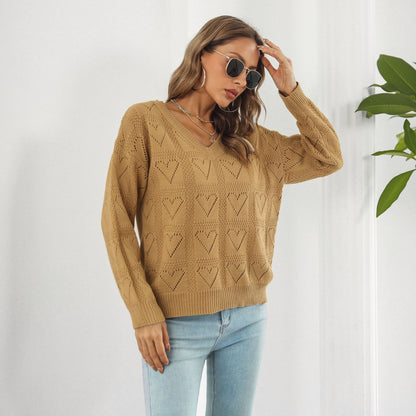 Women's Oversized V-Neck Heart Cutout Knit Sweater