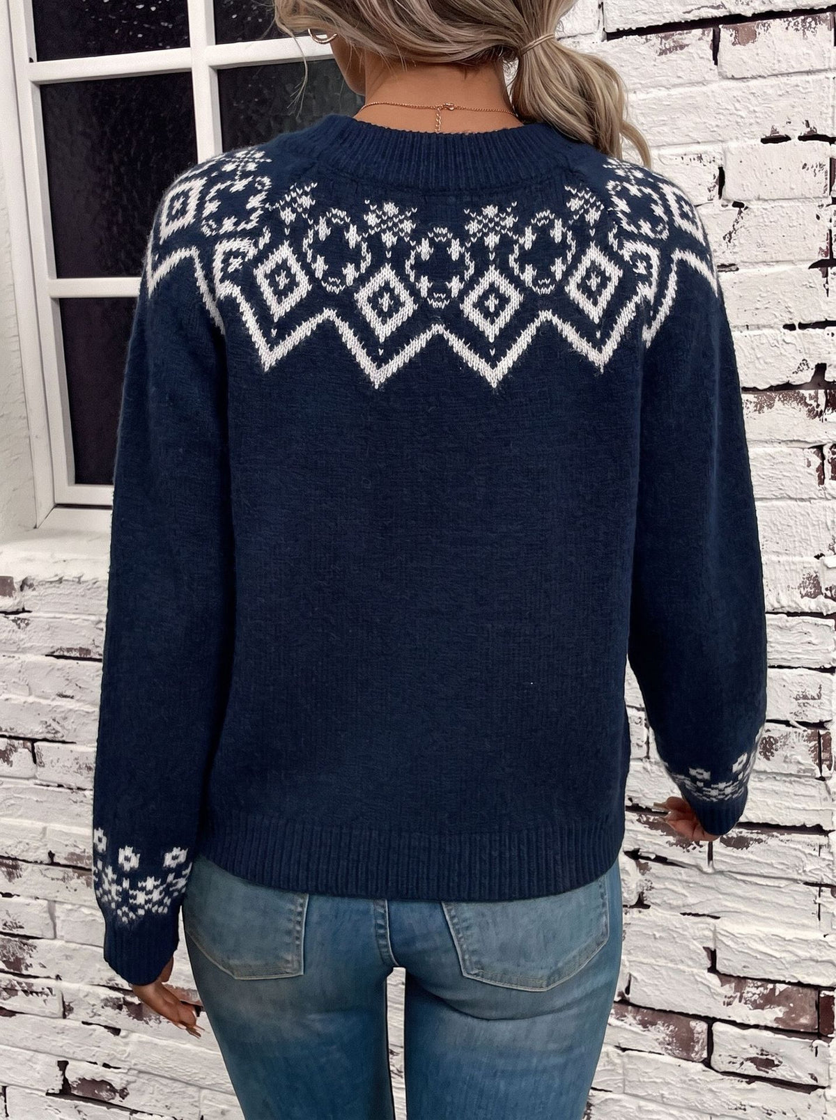 Women's Cozy Oversized Geometric Crewneck Sweater
