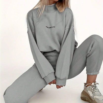Women's Crop Sweatshirt Jogger Two Piece Set