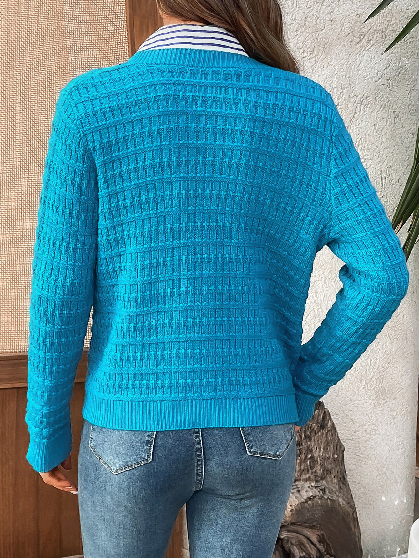 Classic Knit Button Cardigan Sweater with Textured Pattern