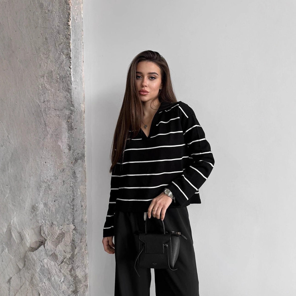 Women's Oversized Striped V-Neck Knit Sweater