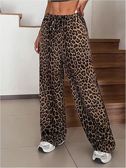 Low-Waist Leopard Print Wide-Leg Pants – Edgy Streetwear for Women