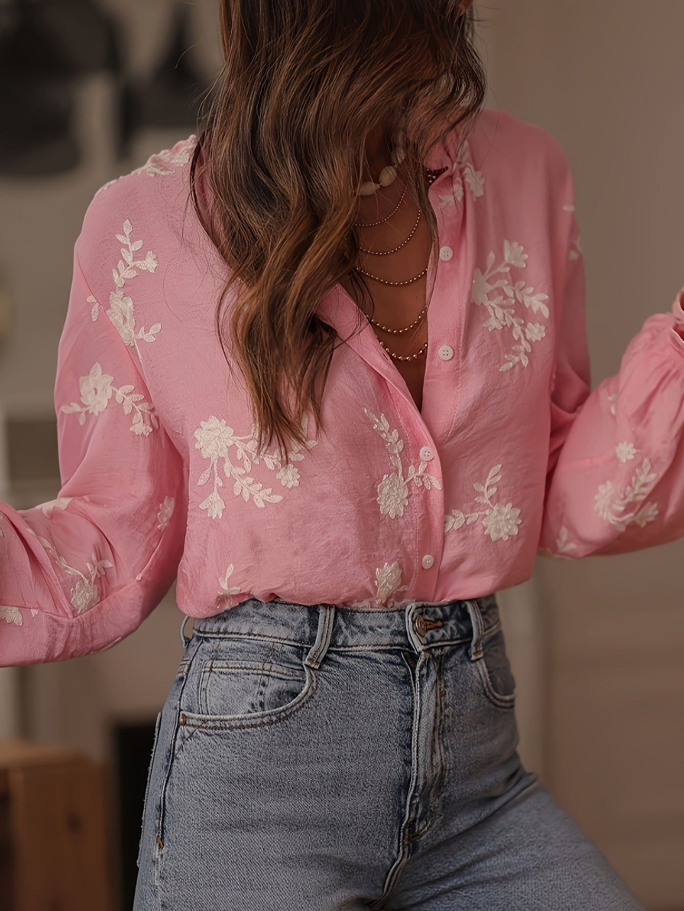 Women's Floral Embroidered V-Neck Long Sleeve Blouse