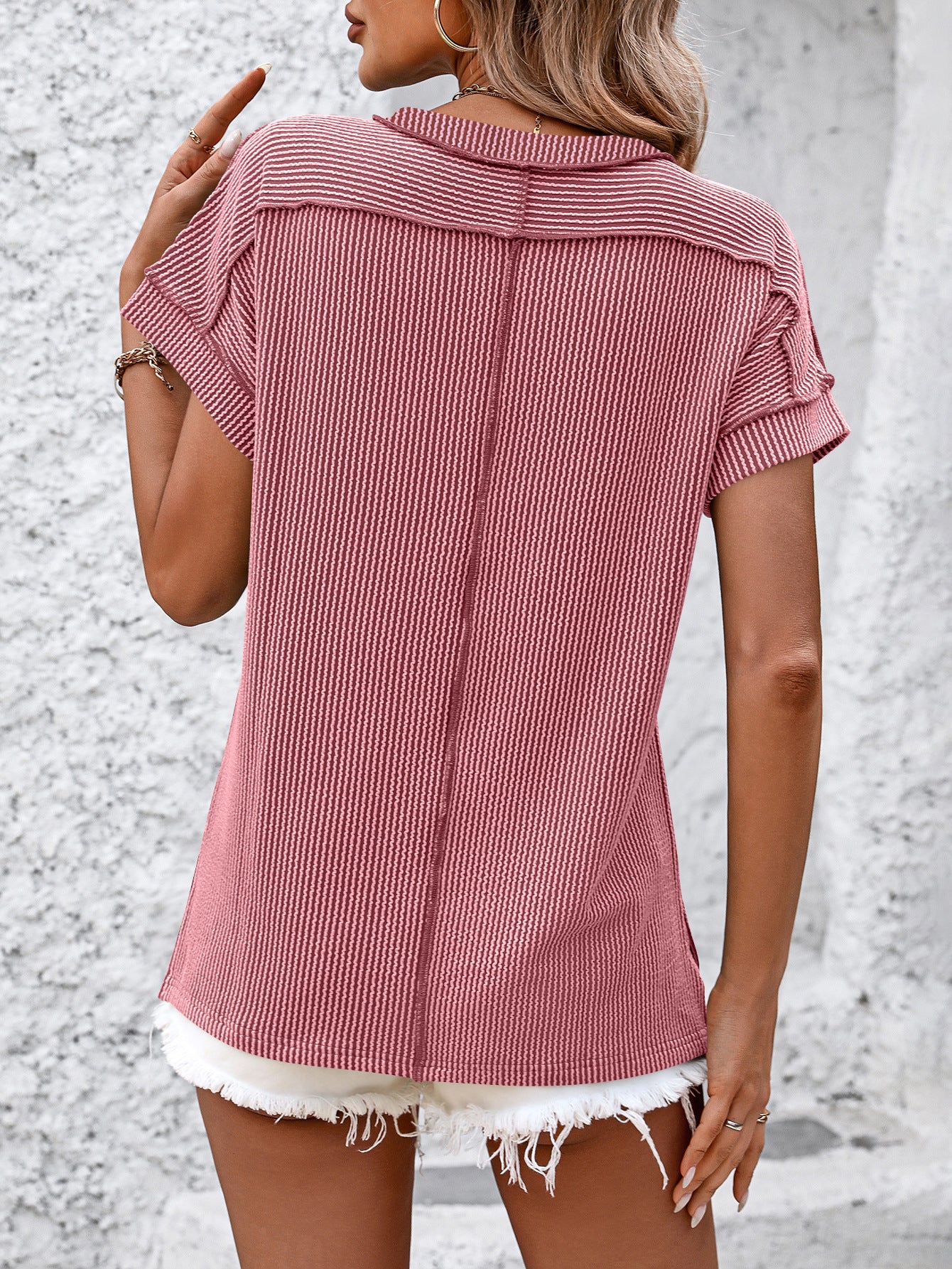 Women’s White Textured Ribbed Crew Neck Loose Tee