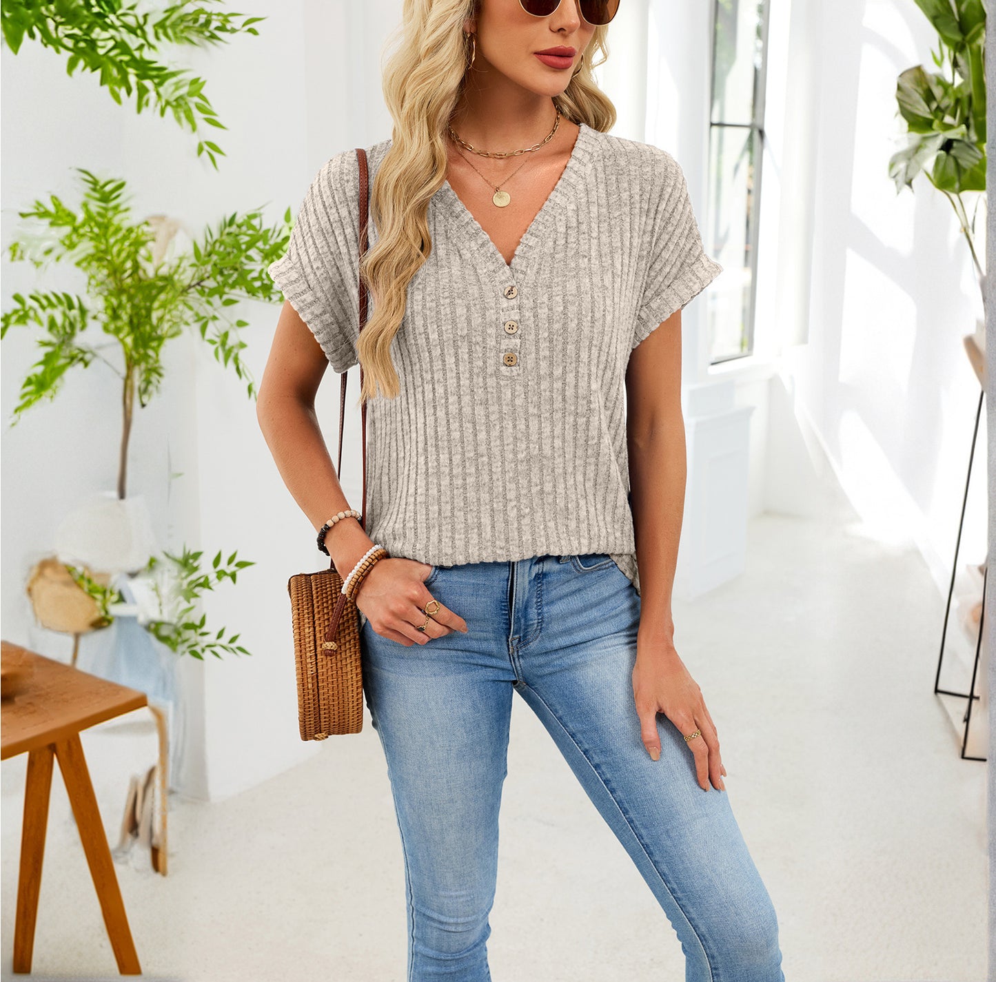 Ribbed Button V-Neck Top – Relaxed Fit Casual Summer Tee