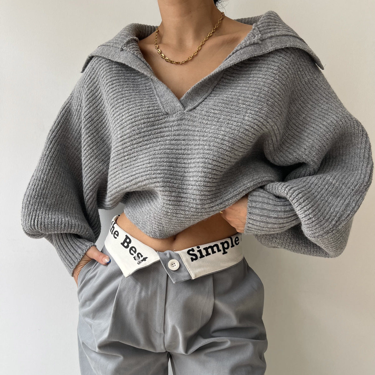 Oversized Collared V-Neck Knit Sweater Pullover
