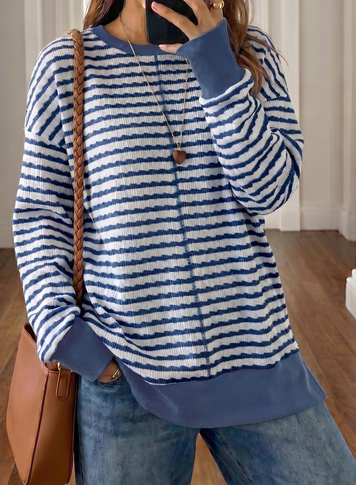 Women's Oversized Striped Crewneck Sweatshirt Side Slit