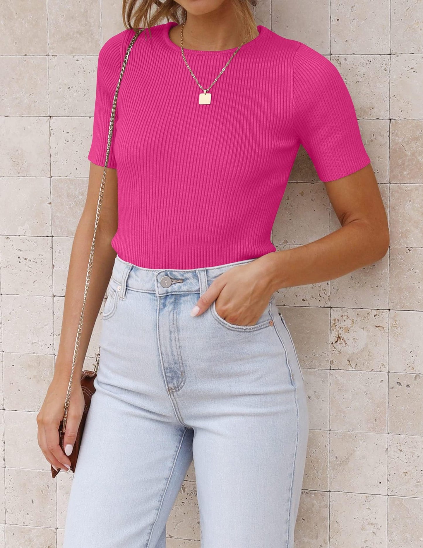 Basic Round Neck Tight Fit Sweater