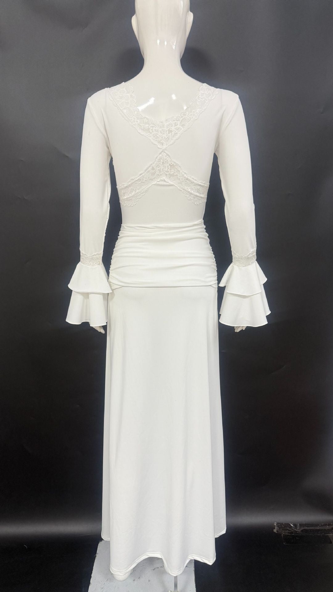 Women's Sexy Lace V-Neck Flare Sleeve Maxi Dress