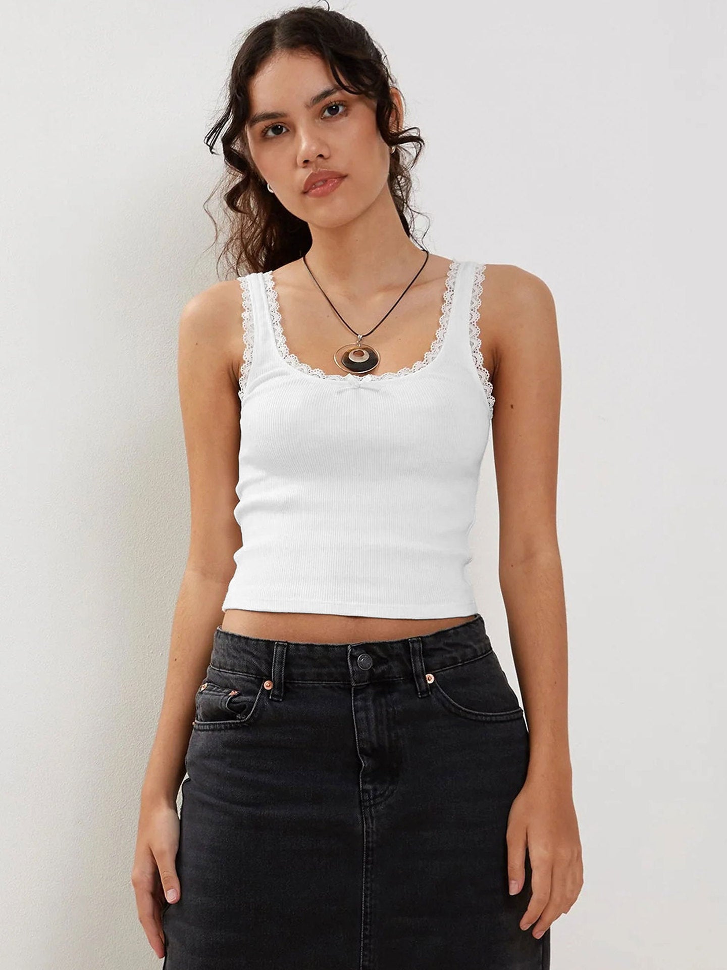 Ribbed Lace Trim Cami Top Slim Fit Cropped Tank