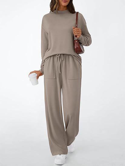 Women's Matching Lounge Set Mock Neck Wide Leg Pocket Pants
