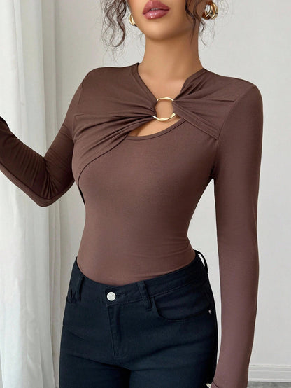 Asymmetrical Cutout Ring Detail Slim Fit Long Sleeve Top