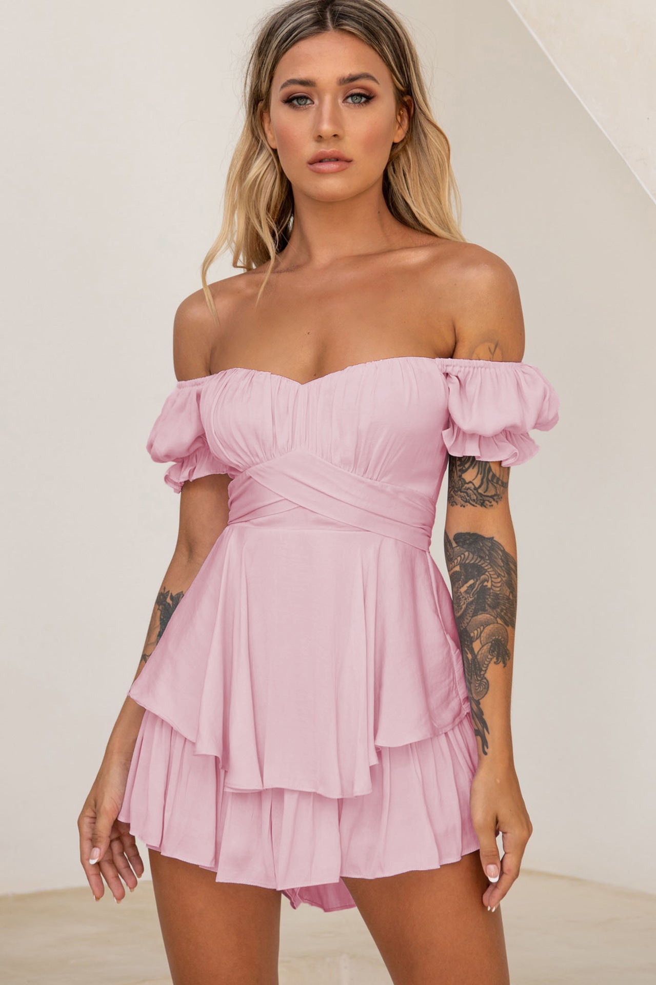 Sexy Jumpsuit Casual One-Shoulder Lantern Sleeve Shorts