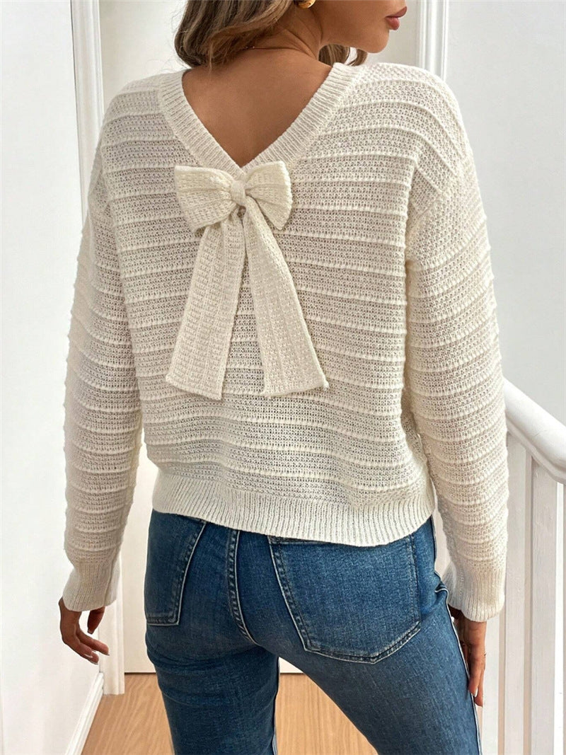 Women's Bow Back Batwing Sleeve Cropped Knit Sweater