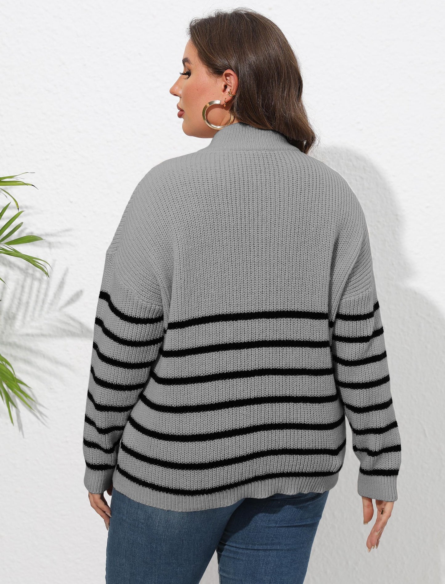 Women's Striped Splicing Love Zipper Pullover Sweater