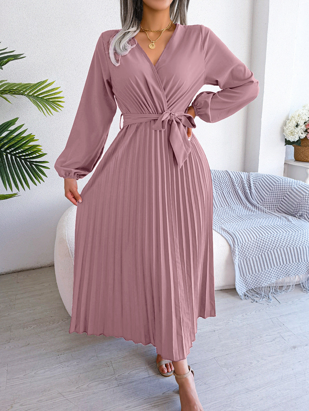 Women's Temperament Cross V-neck Pendulum Pleated Dress