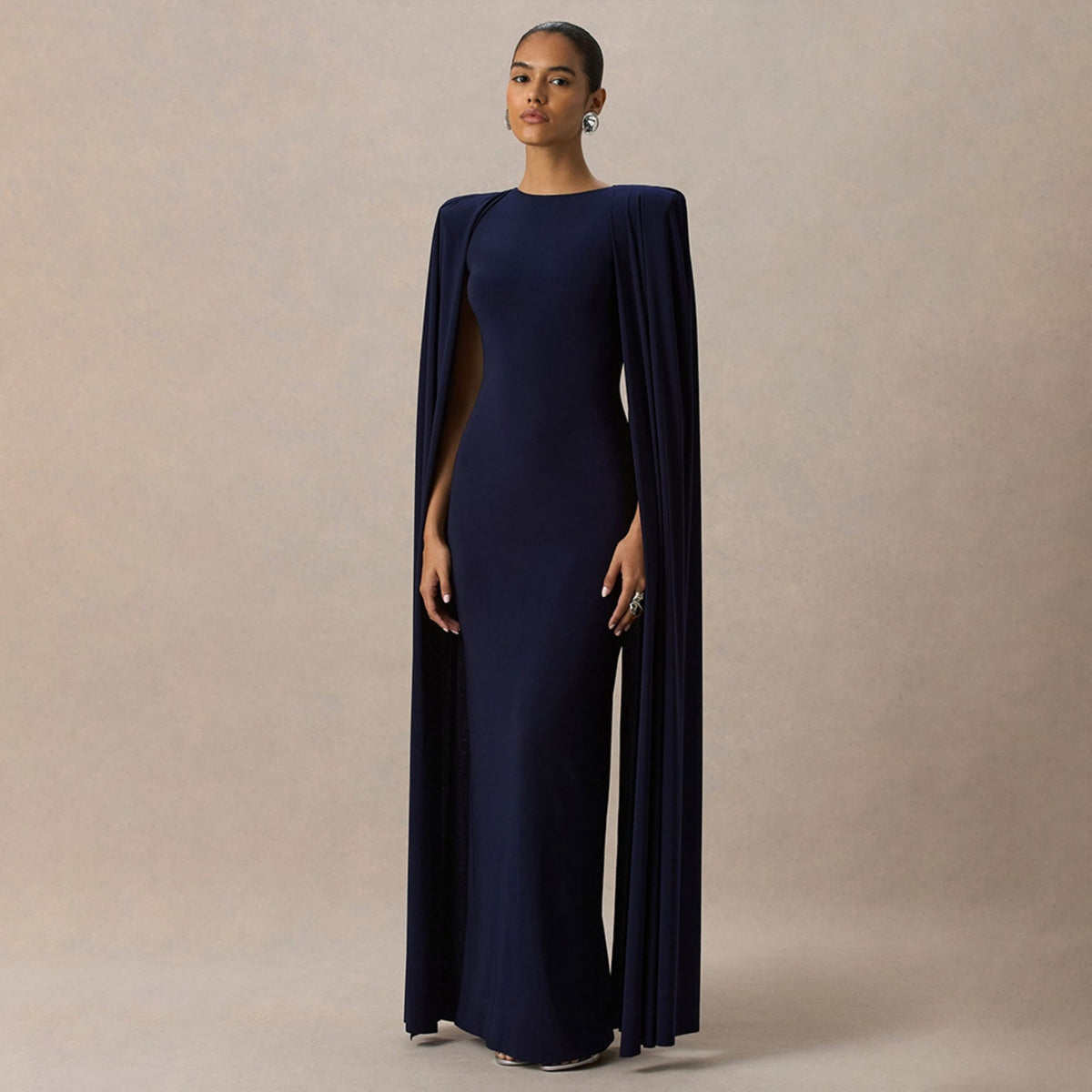 Elegant Cape Evening Dress Fitted Maxi Formal Gown